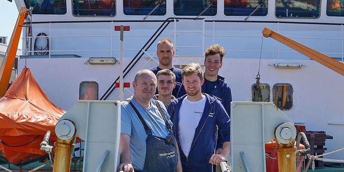 Schwimmender Staubsauger