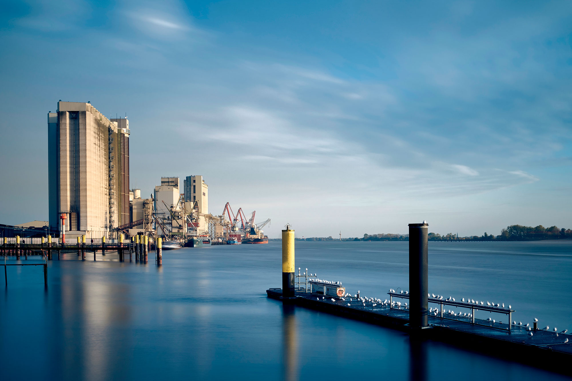 NPorts Hafen in Brake