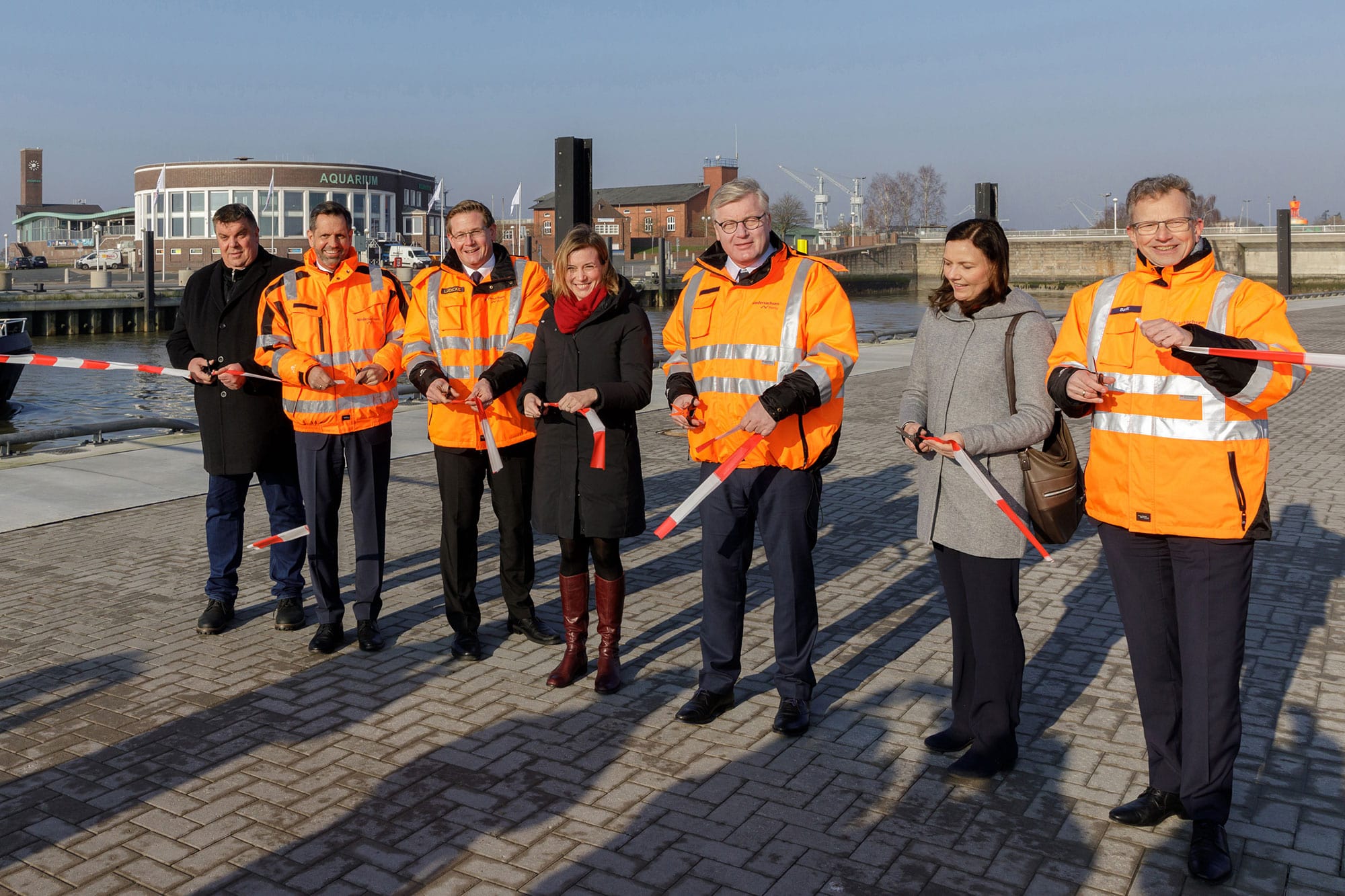 Wilhelmshaven: Alter Vorhafen in neuem Glanz