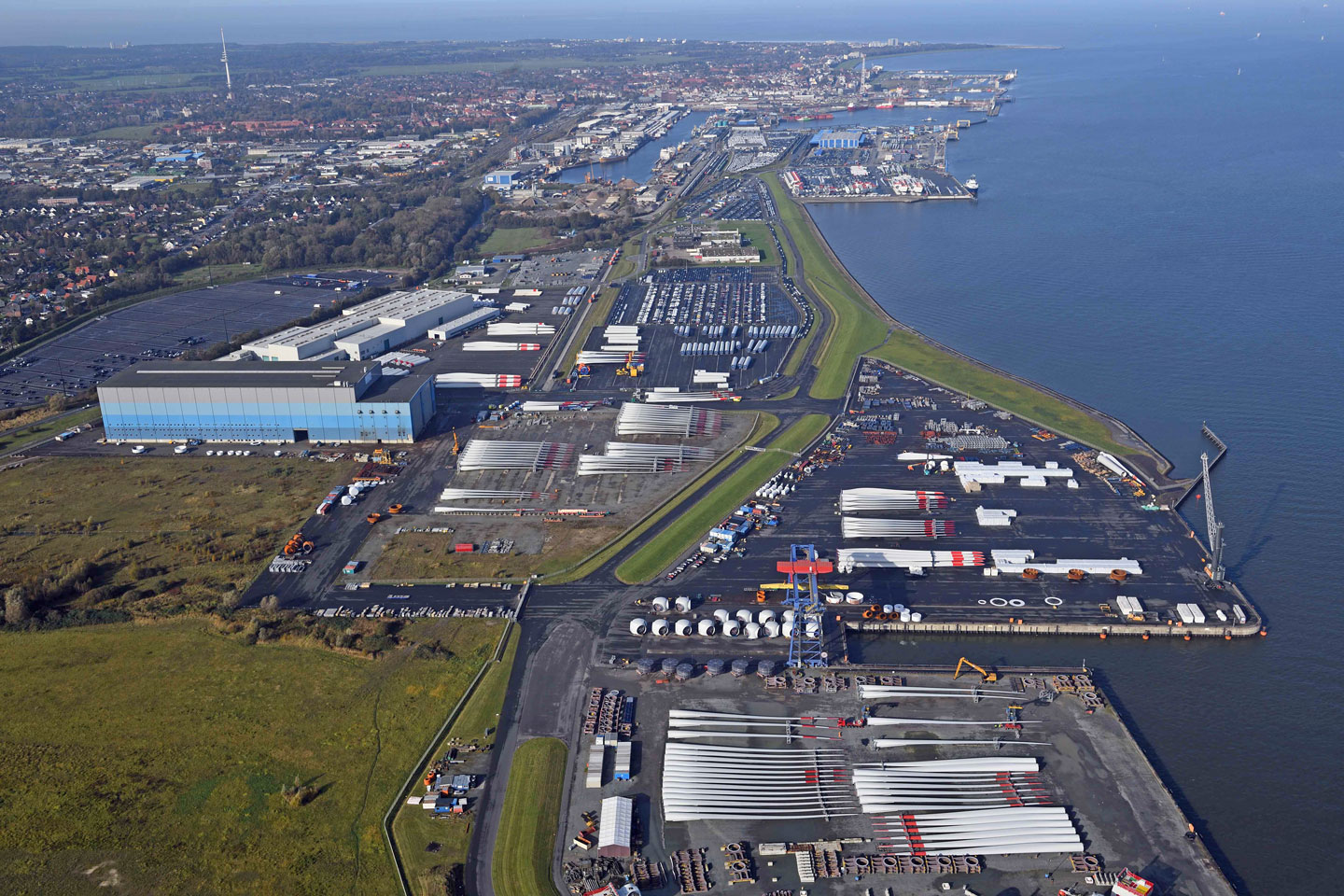 Hafenentwicklung in Cuxhaven und Stade