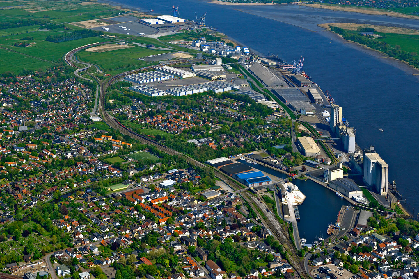 Braker Hafen öffnet seine Tore