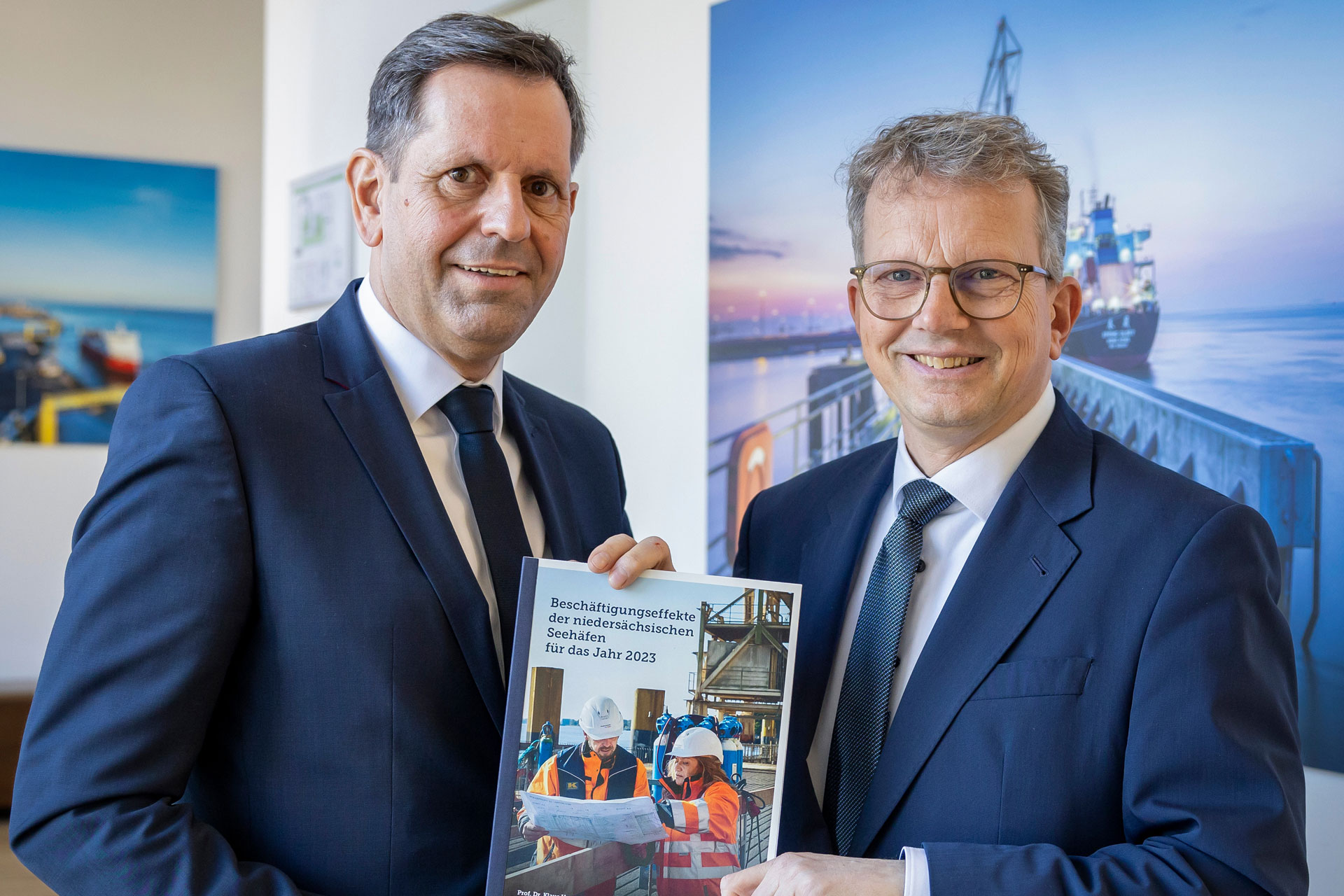 Niedersachsens Seehäfen sichern mehr als 74.000 Arbeitsplätze